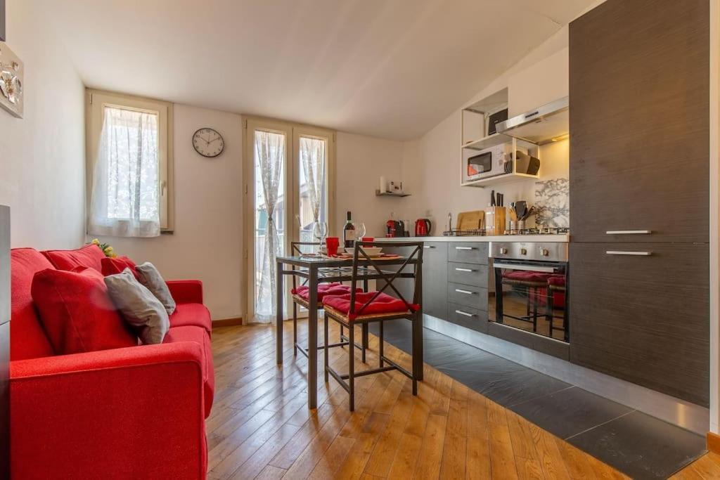 Unique & Strategic Flat, 50M From M4 Station Apartment Milano Exterior foto