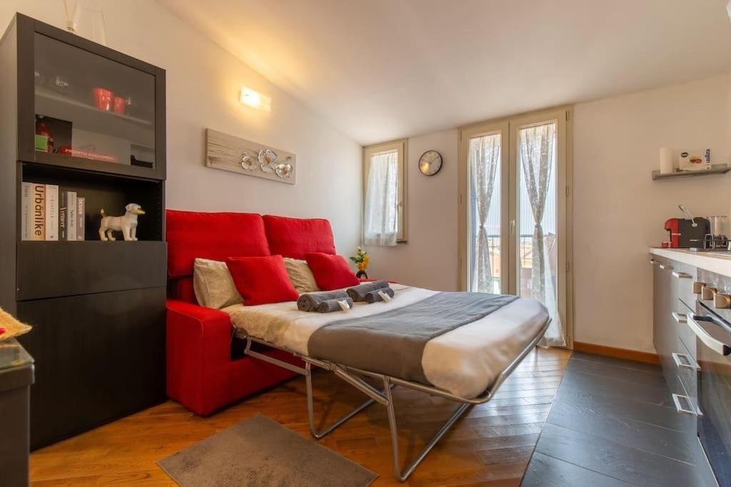 Unique & Strategic Flat, 50M From M4 Station Apartment Milano Exterior foto