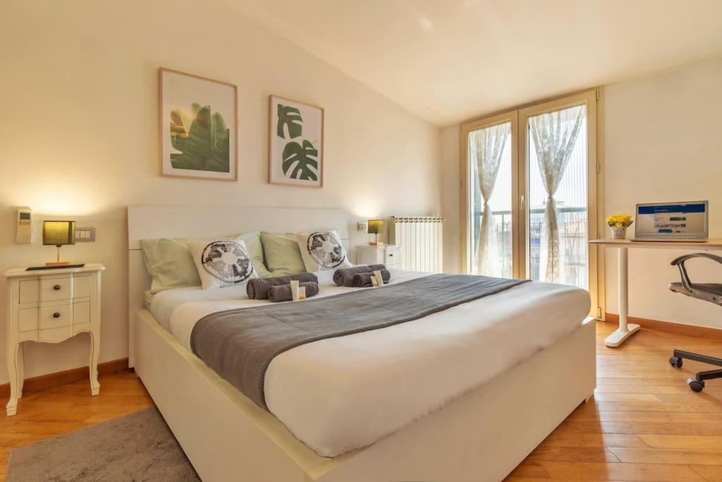 Unique & Strategic Flat, 50M From M4 Station Apartment Milano Exterior foto