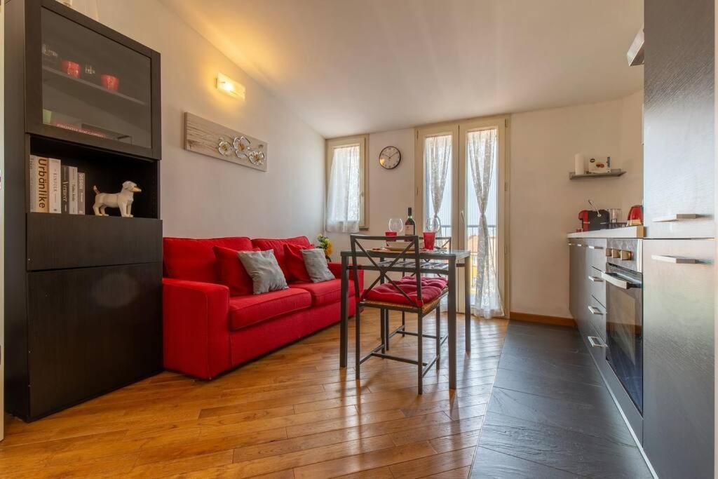 Unique & Strategic Flat, 50M From M4 Station Apartment Milano Exterior foto