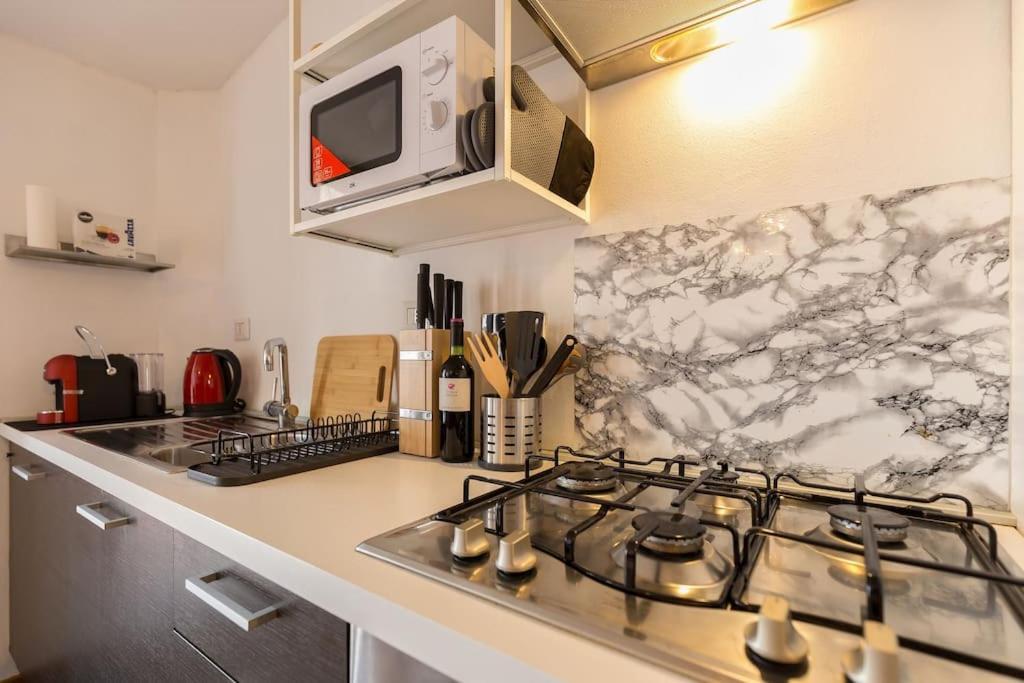 Unique & Strategic Flat, 50M From M4 Station Apartment Milano Exterior foto
